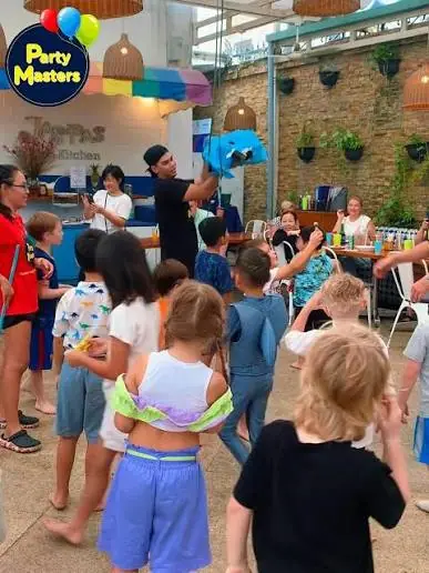 Party Masters Saigon – Mobile Children’s Parties