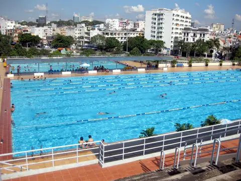 Rạch Miễu Swimming Pool & Children’s Lessons